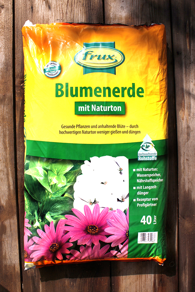 40-kg-Blumenerde-mit-Naturton-11-95 Blumenerde mit Naturton